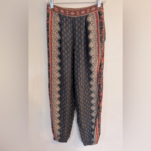 ANTHROPOLOGIE FARM RIO Women’s Black Boho Print Viscose Harem Pants Size XS - Picture 1 of 6